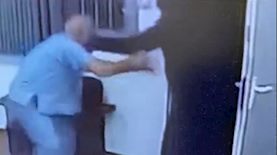 תקיפת הרופא בקריית מלאכי, צילום: מתוך טוויטר
